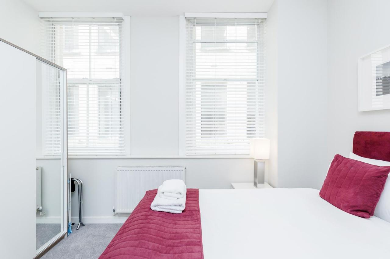 Roomspace Serviced Apartments - Sterling House 런던 외부 사진